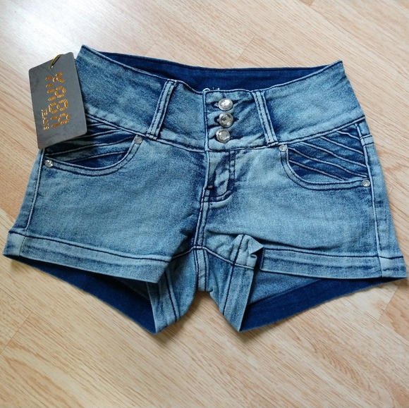 Jean Shorts • 0 - 9 - Picture 2 of 8